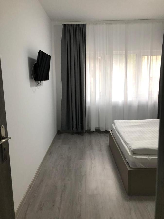 Elena-Maria Apartments Busteni Luaran gambar